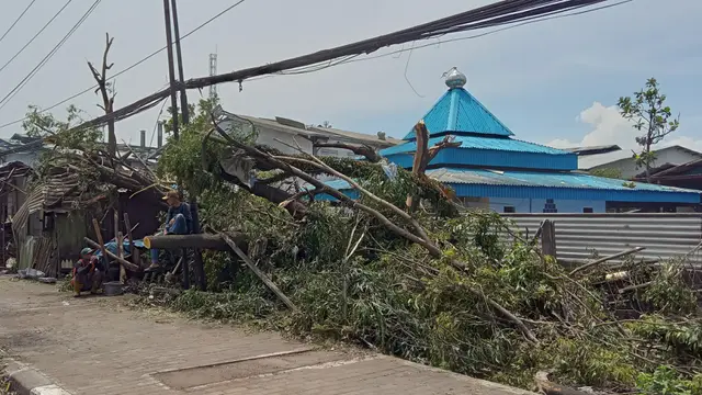 tornado rancaekek, angin puting beliung