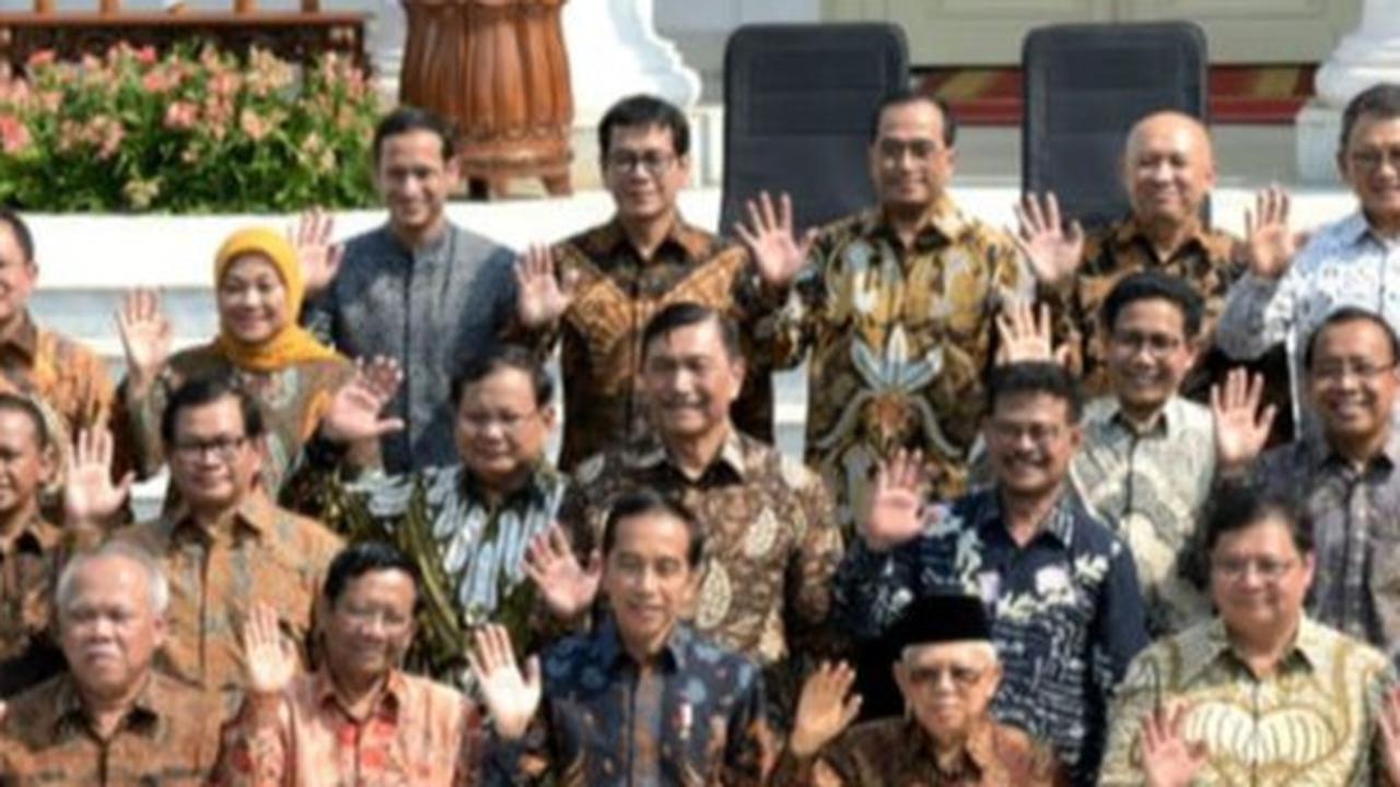 VIDEO: Menyorot Kabinet Jokowi di Balik Isu Ramai-Ramai Menteri Mundur