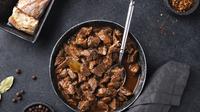 Ilustrasi semur daging kecap (copyright Freepik)