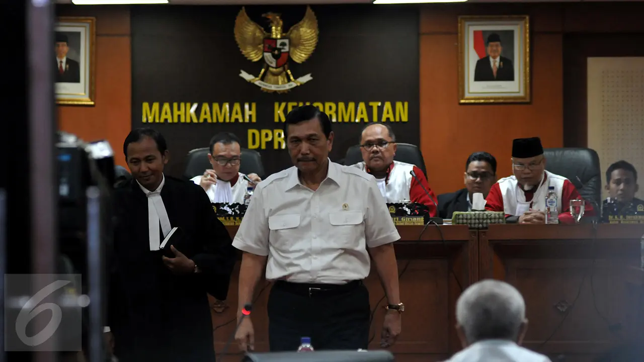 20151214- Luhut Panjaitan Jadi Saksi di MKD-Jakarta-Johan Tallo