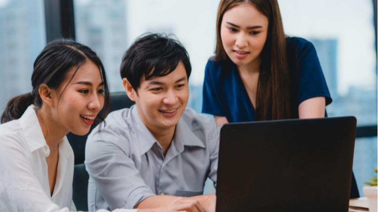 Ini yang Harus Anda Lakukan Jika Melihat Teman Satu Kantor Mengalami Stress