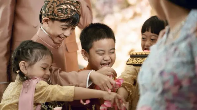 Erina Gudono gelar acara tasyakuran dan tingkeban (Instagram/erinagudono)