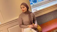 Pengakuan Zara lepas hijab ditanggapi beragam masyarakat Indonesia. Merespons keputusan putrinya, Ridwan Kamil menulis renungan perjalanan hidup. (Foto: Dok. Instagram @camilliazr)