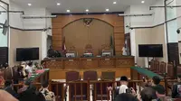 KPK Tak Hadir, Sidang Praperadilan Hasto Kristiyanto Ditunda 5 Februari 2025