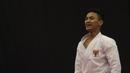 Karateka Indonesia, Ahmad Zigi Zaresta berhasil menjadi juara dunia nomor Kata Junior pada Kejuaraan Dunia Karate Junior, Cadet dan U-21 di Indonesia Convetion Exhibition, BSD, Tangerang, Kamis (12/11/2015). (Bola.com/Vitalis Yogi Trisna)