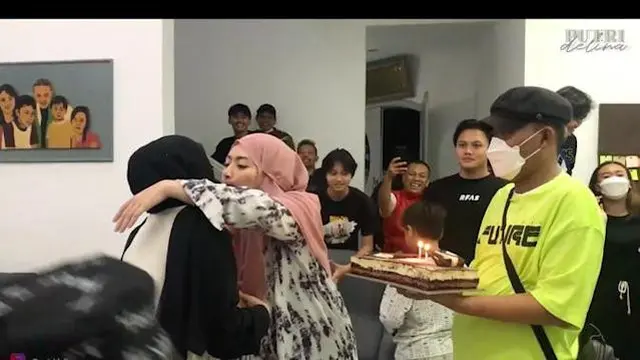 6 Momen Nathalie Holscher Peluk Rangkul Putri Delina, Dikabarkan Berseteru