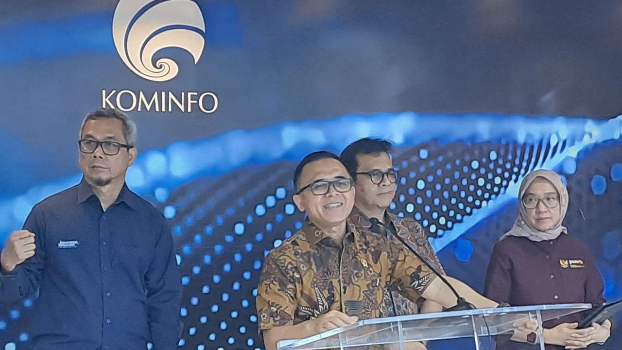 "Pemindahan tahap pertama ini setelah Agustus, insyaallah September pemindahan," kata Anas dalam konferensi pers, Jakarta, Rabu (17/4).