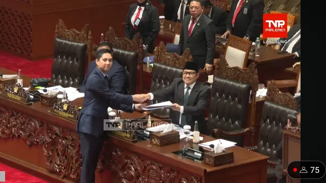 Wakil Ketua DPR RI Muhaimin Iskandar (Cak Imin) memimpin rapat paripurna, Selasa (9/7/2024).