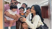 Fuji Rayakan Ulang Tahun Sang Ibu, Titip Pesan Khusus untuk Netizen