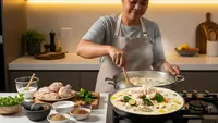 Cara Masak Opor Ayam Putih untuk Lebaran, Kuah Santan Gurih Tanpa Kunyit
