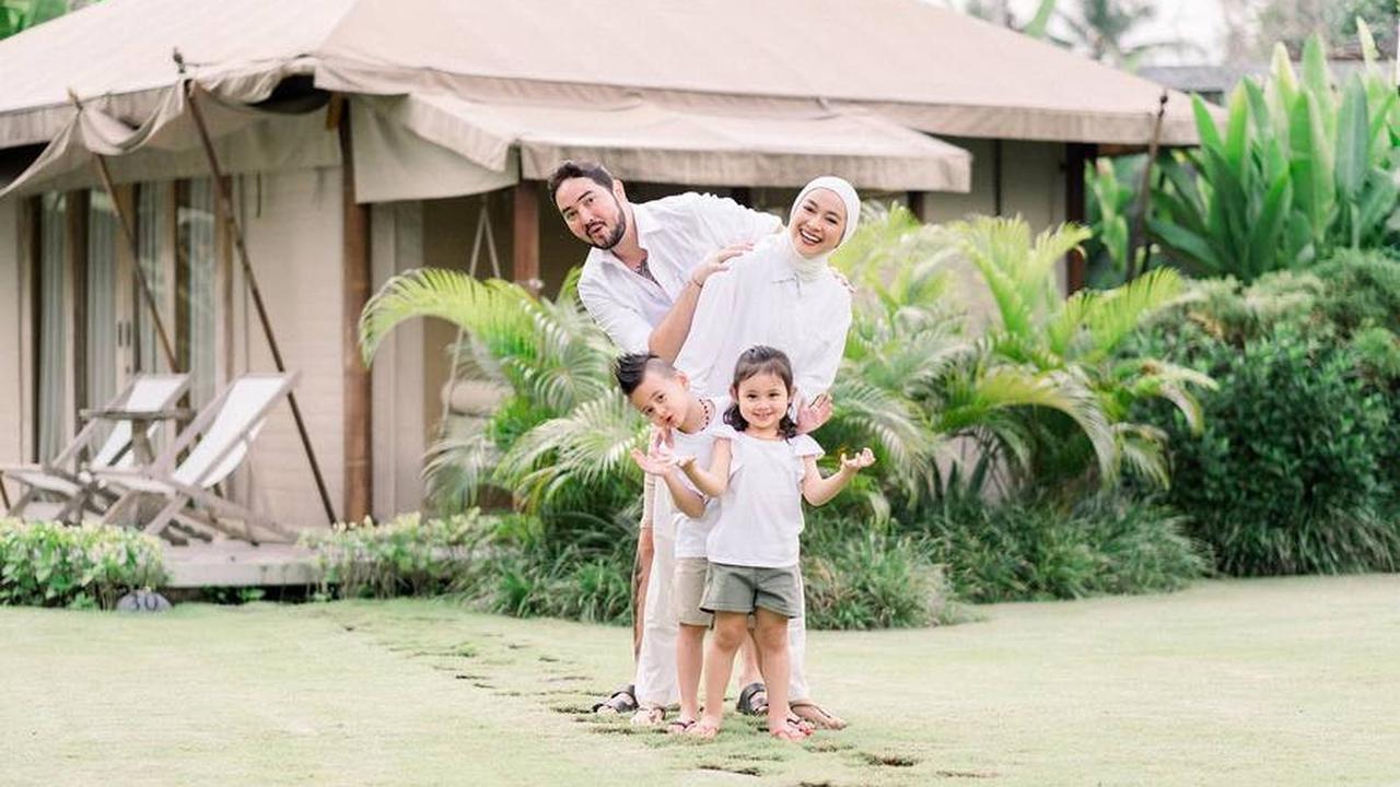 Potret Keluarga Aryani Fitriana dan Donny Michael yang Disebut Good Looking Semua, Anak-anaknya Menawan Semua