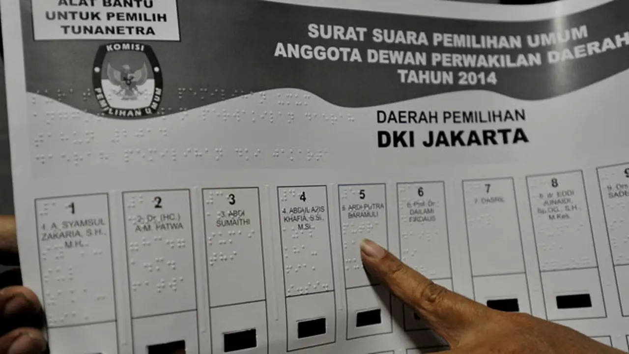 Panduan Mencoblos bagi Tuna Netra