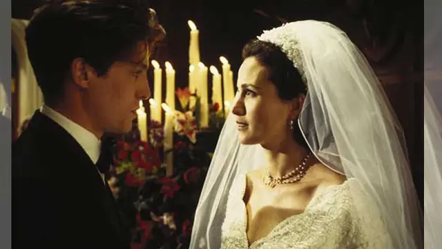 Gaun Pengantin Four Weddings and a Funeral