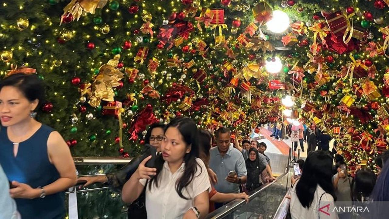 Dekorasi Natal Mal Jadi Magnet Pengunjung Libur Akhir Tahun