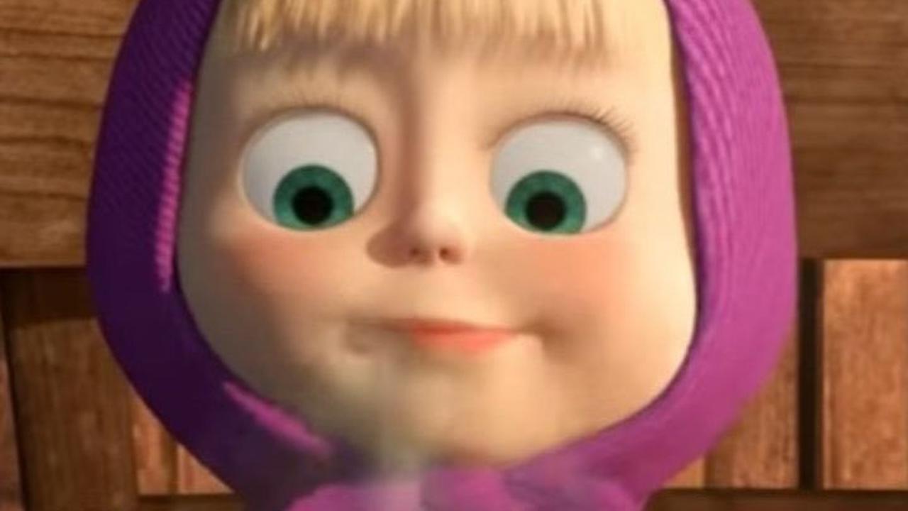 Keempat, Animasi 'Masha and The Bear' Episode 17 (Get Movies)