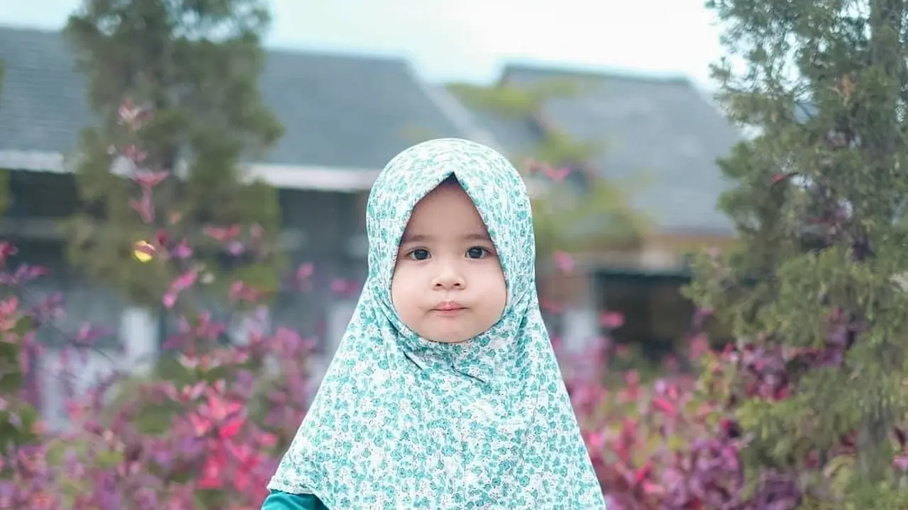 Cara Memilih Baju Muslim untuk Anak Perempuan, Jangan Salah Pilih untuk Lebaran Nanti