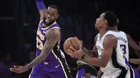 LeBron James memimpin Lakers kalahkan Spurs pada lanjutan NBA (AP)