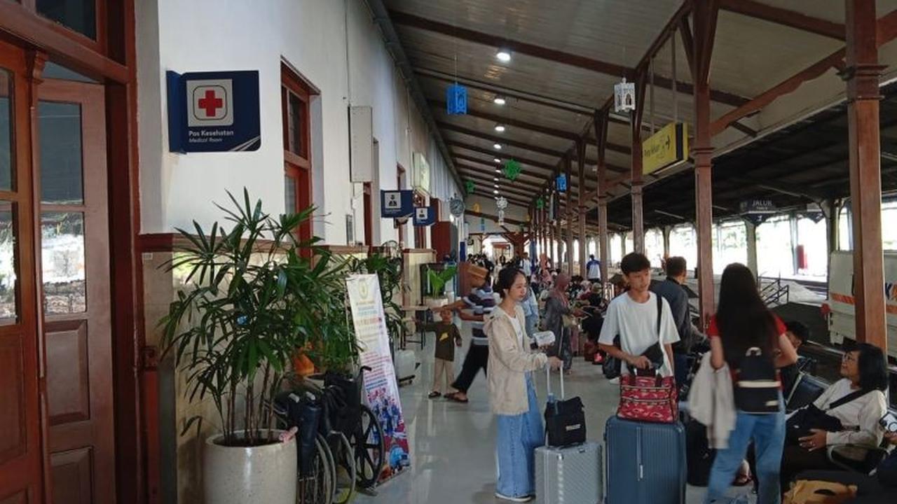 Puncak Kepadatan Penumpang Stasiun Jember Diprediksi Hari Ini, KAI Daop 9 Siapkan Layanan Optimal
