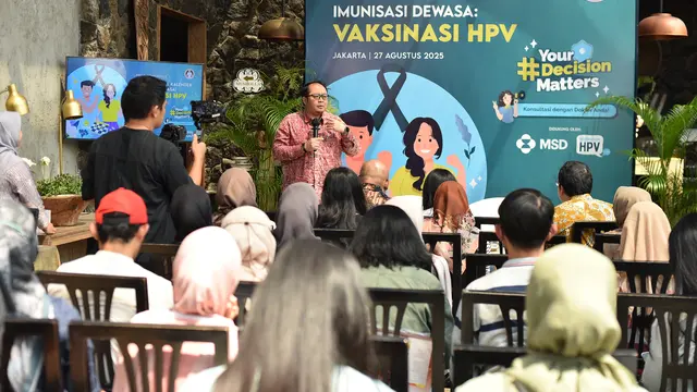 Ketua Umum PP PAPDI, Dr. dr. Eka Ginanjar, SpPD, K-KV, FINASIM, FACP, FICA, MARS, SH