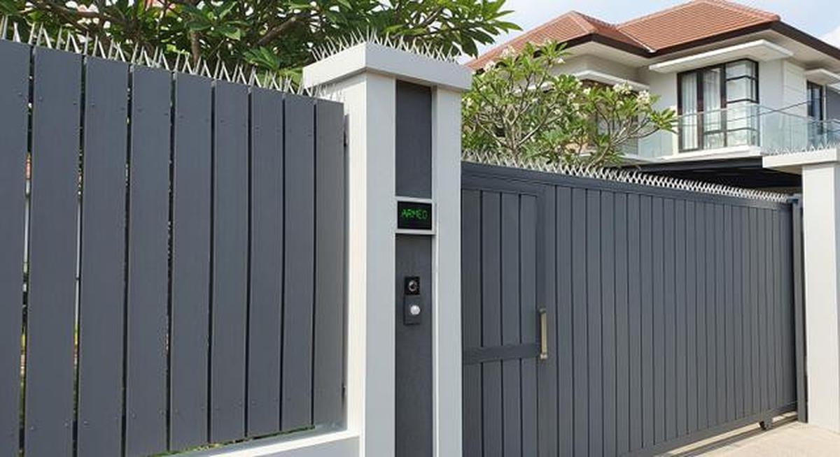 8 Model Pagar Rumah yang Sulit Dipanjat, Anti Maling