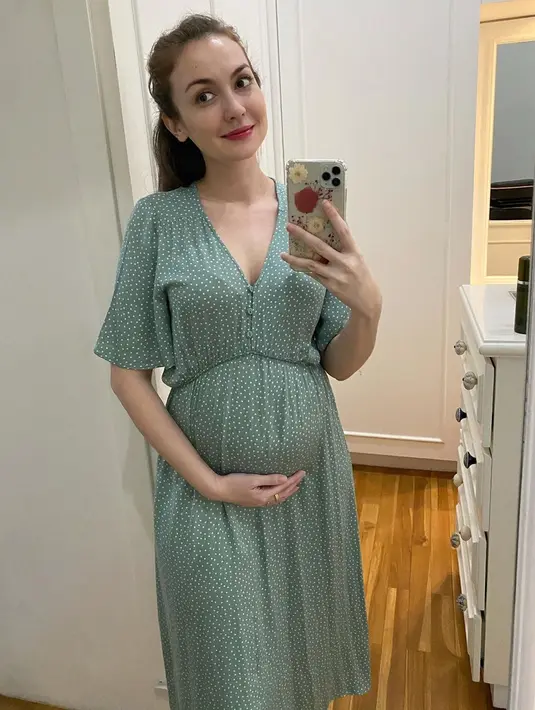 Rianti Cartwright (Instagram/riantic)