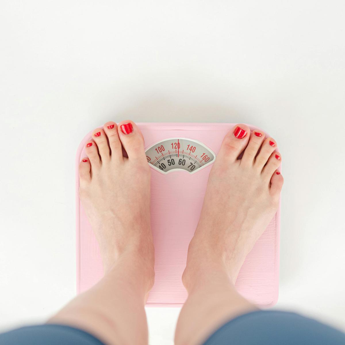 Ilustrasi berat badan turun