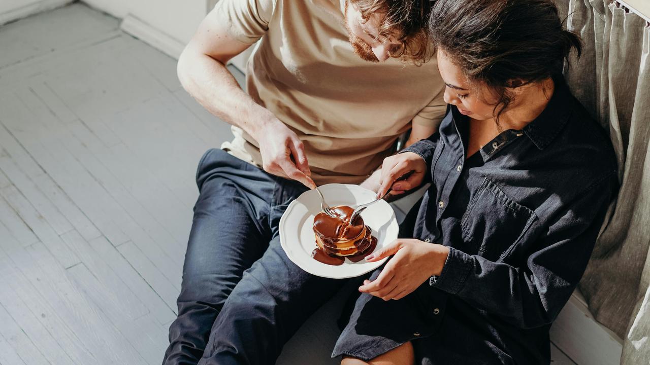 Bertahan Lama dalam Pernikahan: 7 Trik Sederhana Menjaga Cinta Selama 10 Tahun Lebih