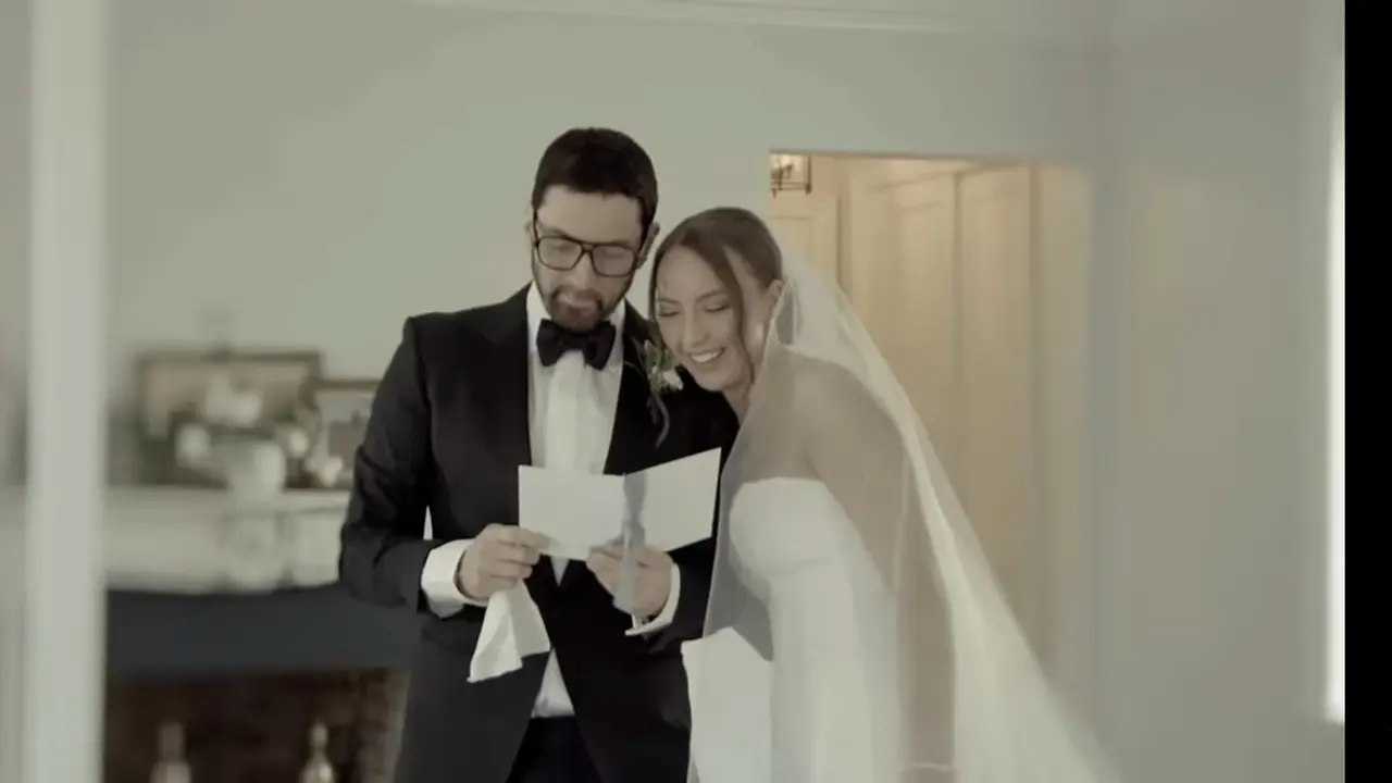 Eminem dan Hailie Jade. (Tangkapan Layar YouTube/ Eminemmusic)