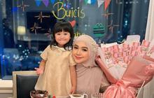 Momen Dinner Romantis Ria Ricis dengan Moana Sang Buah Hati, Hubungan Ibu-Anak yang Bikin Iri