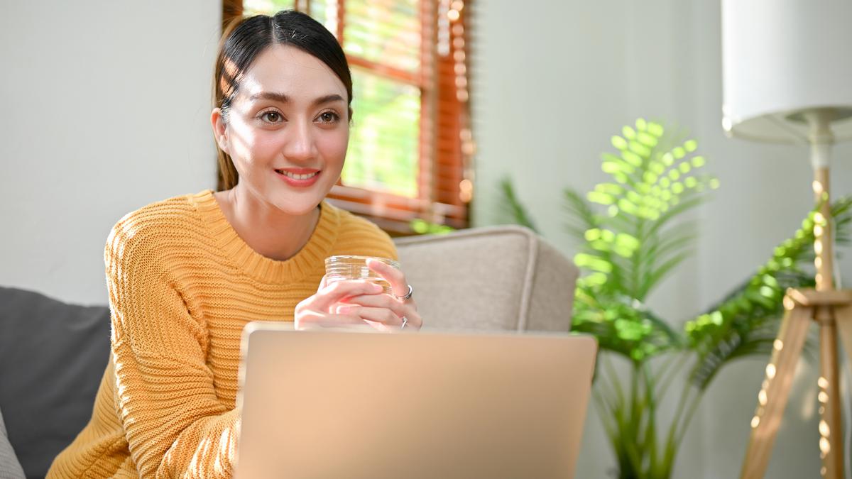 Kamu Tidak Tertinggal, Hidupmu Sedang Berjalan Sesuai Ritmenya