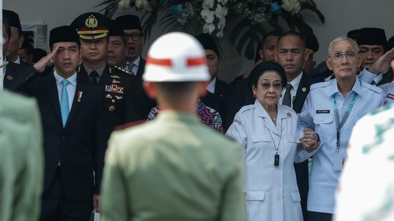 VIDEO: Pesan Mendalam Wapres Jenderal Sepuh TNI Try Sutrisno Harlah Pancasila "Bukan Sekedar Simbol!"
