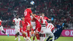 Pemain Timnas Indonesia, Elkan Baggot, saat melawan Mozambik pada FIFA Matchday di Stadion Utama Gelora Bung Karno (SUGBK), Jakarta, pada Selasa (9/6/2026). (Bola.com/Abdul Aziz)