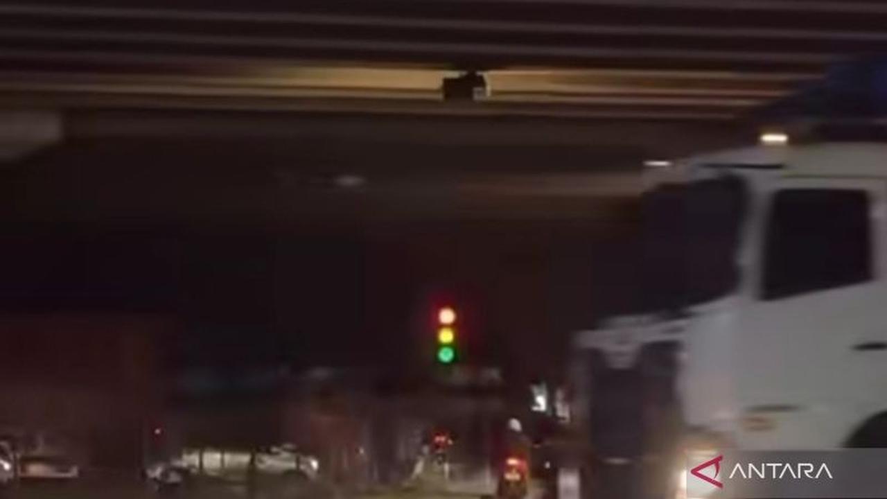 Lampu Lalu Lintas Puri Kembangan Jakbar Kembali Normal, Urai Kepadatan Arus Lalu Lintas