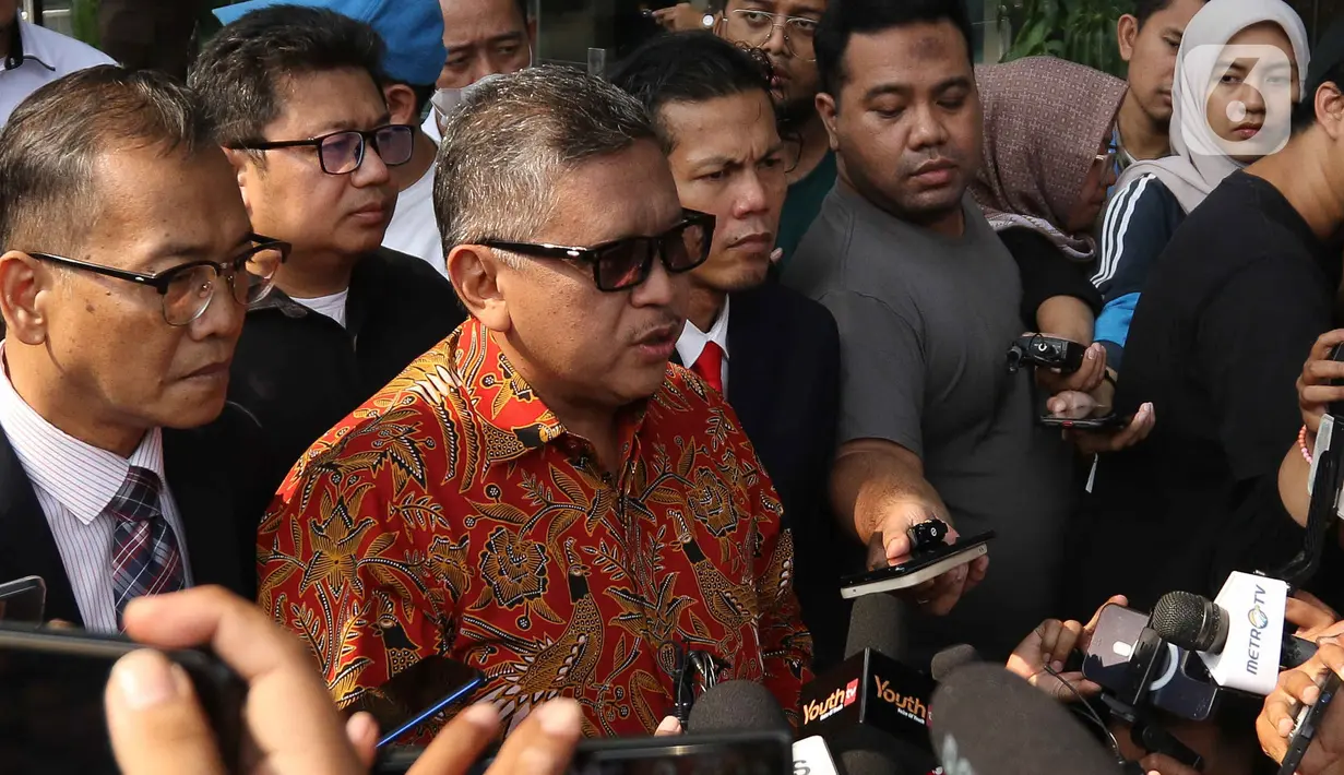 Hasto mengaku sempat ditinggal oleh penyidik selama satu setengah jam. (Liputan6.com/Herman Zakharia)