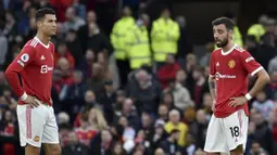 Duet Cristiano Ronaldo dengan Bruno Fernandez pun tak berdaya dan selalu kandas di barisan pertahanan Liverpool. (AP Photo/Rui Vieira)