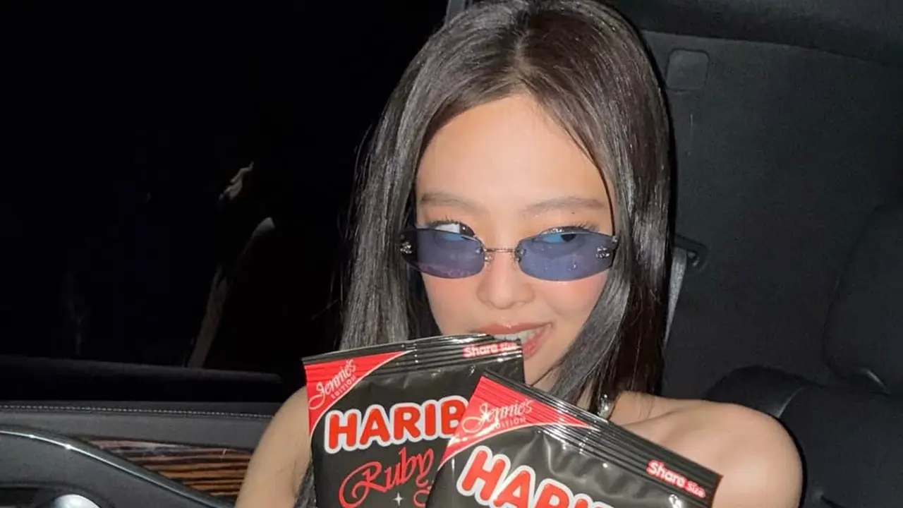 Jennie BLACKPINK Berkolaborasi dengan Haribo