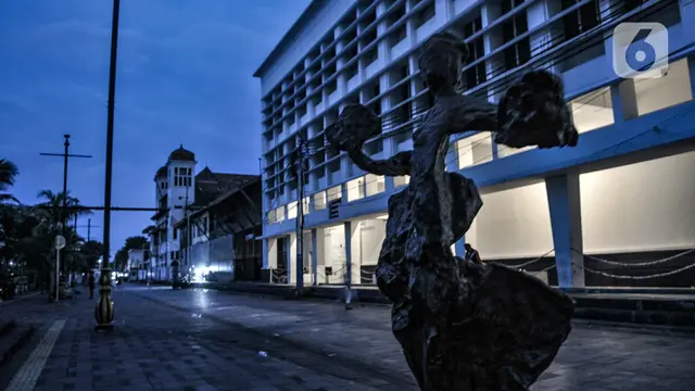 FOTO: Sepi Malam Tahun Baru di Kota Tua Jakarta