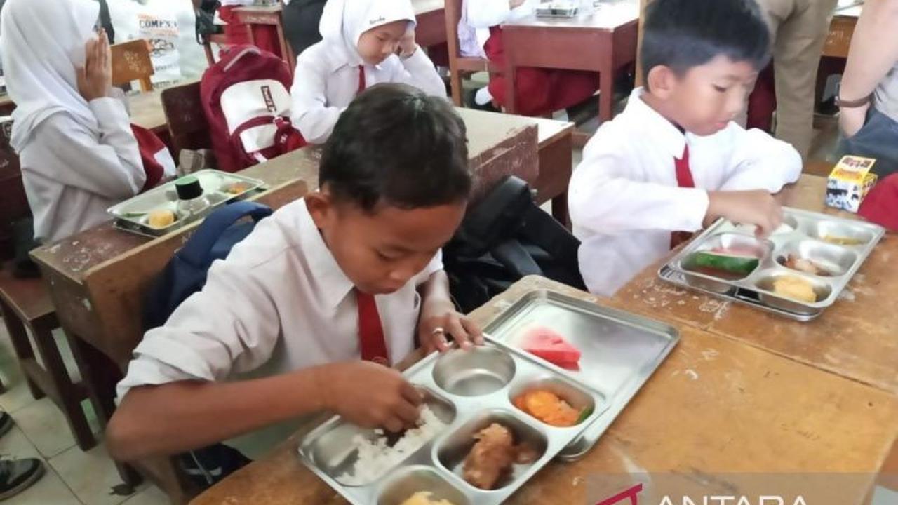 Terungkap Modus Jual-Beli Dapur, Komisi IX DPR RI Minta BGN Tertibkan SPPG Bermasalah