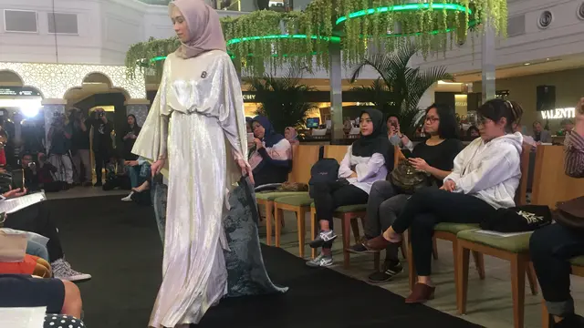 Jakarta Ramadan/Buttonscarves