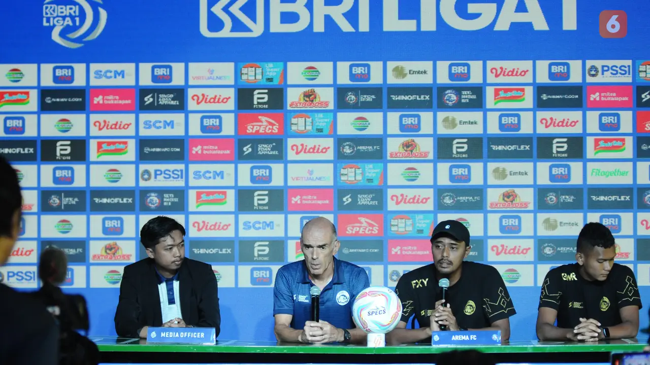 Pelatih Arema Fernando Valente Jelang Lawan Dewa United FC