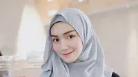 Usai Berhijab, Melody Prima Makin Cantik dan Stylish