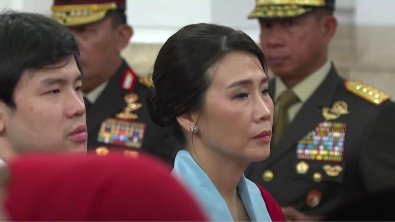 VIDEO: Momen Pelantikan Wamen, Veronica Tan Tunjuk Anaknya Dengan Ahok Buat Prabowo Berhenti