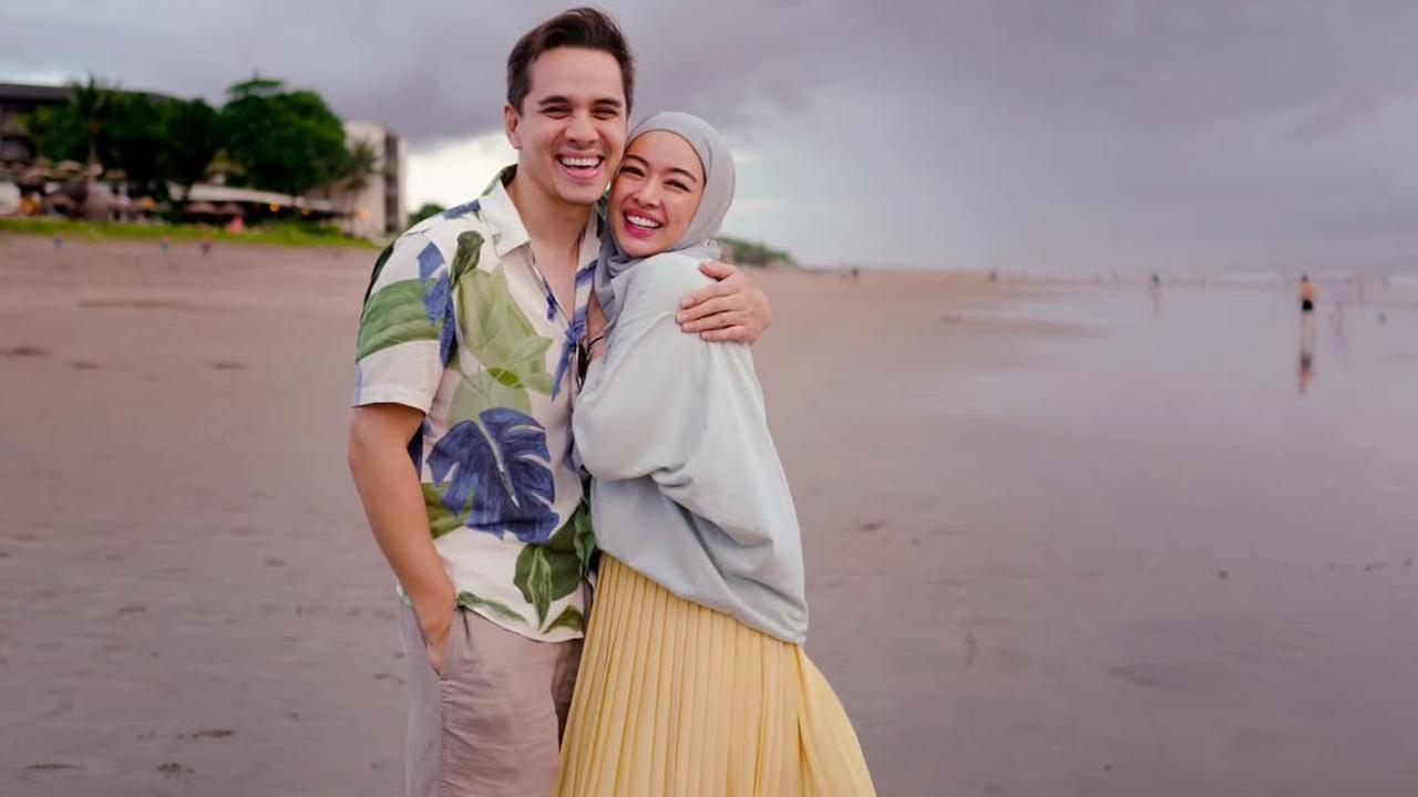 Potret Si Raja Sinetron Rionaldo Stockhorst Bersama Istri, Tetap Harmonis dan Jauh dari Gosip