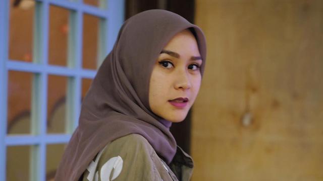 [Fimela] Zaskia Adya Mecca