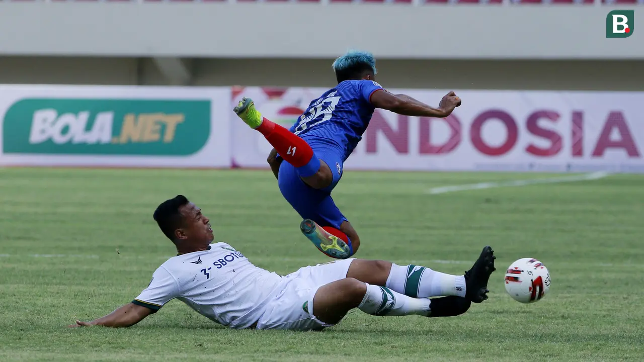 FOTO: Arema FC Tahan Imbang Persikabo 1973 1-1 dalam Partai Pembuka Piala Menpora 2021 - Wawan Febriyanto; Kushedya Hari Yudo