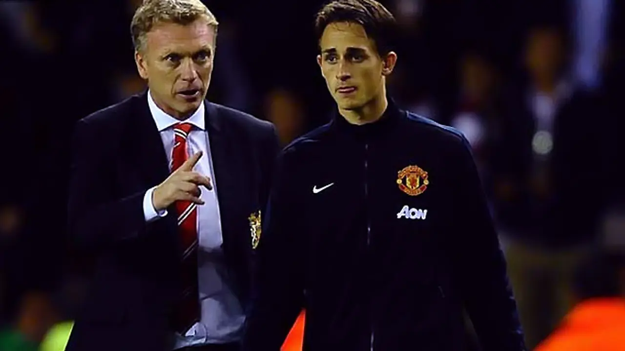 junajaz-moyes-131011b.jpg