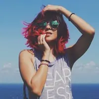 Lala Karmela. (via Instagram.com)