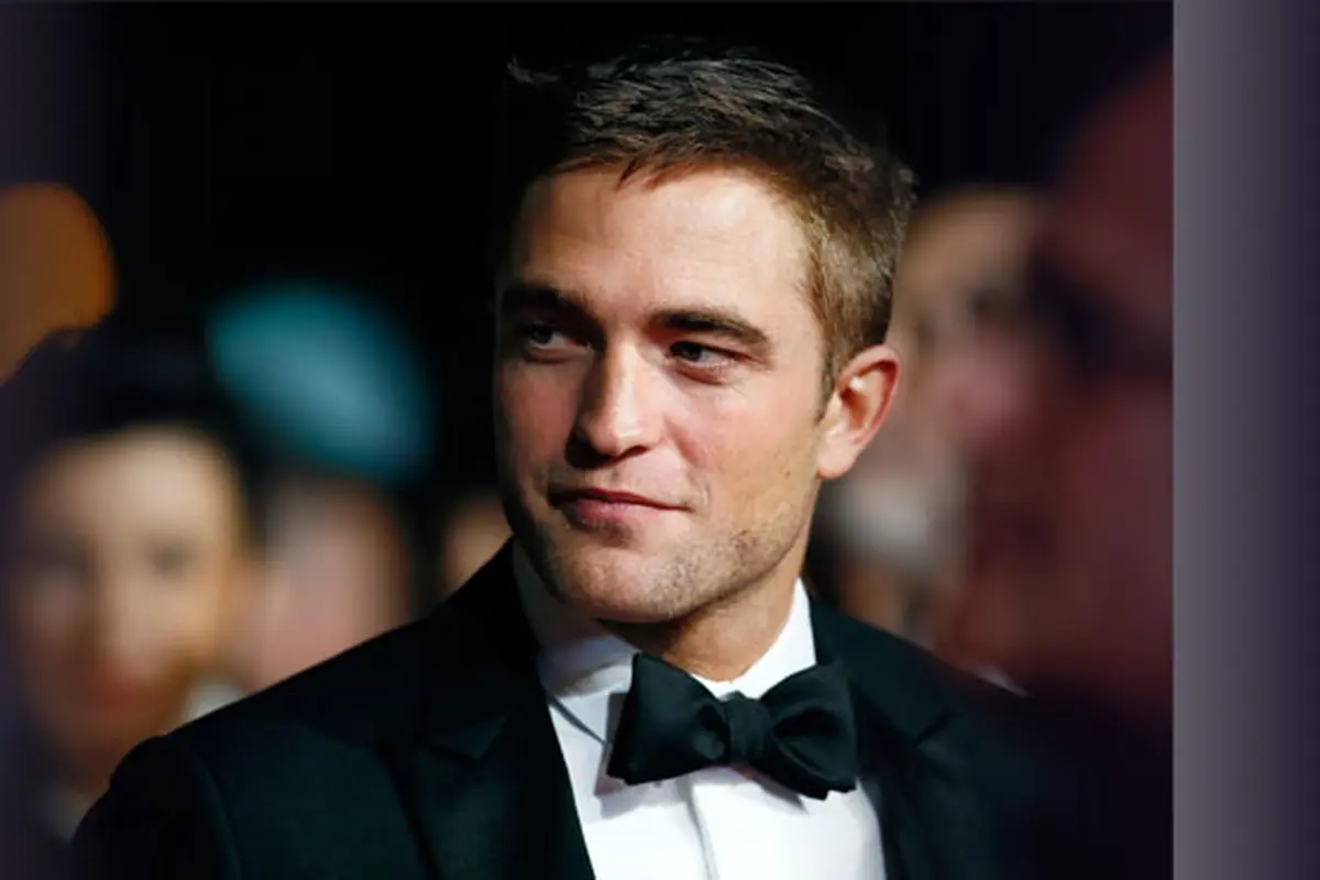 Robert Pattinson