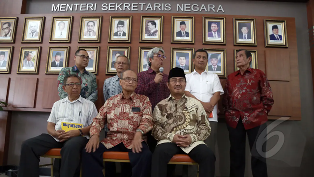 Tim 9 Gelar Konferensi Pers Usai Bertemu Jokowi