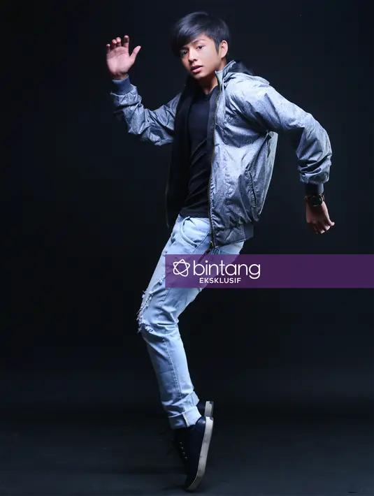 Remaja yang pada 16 Mei mendatang genap 17 tahun sebelum terlibat akting Aldi ikut model di daerah asalnya, Lombok. Keinginan mengikuti model ini untuk menghilangkan rasa malu kalau ketemu banyak orang. (Deki Prayoga/Bintang.com)